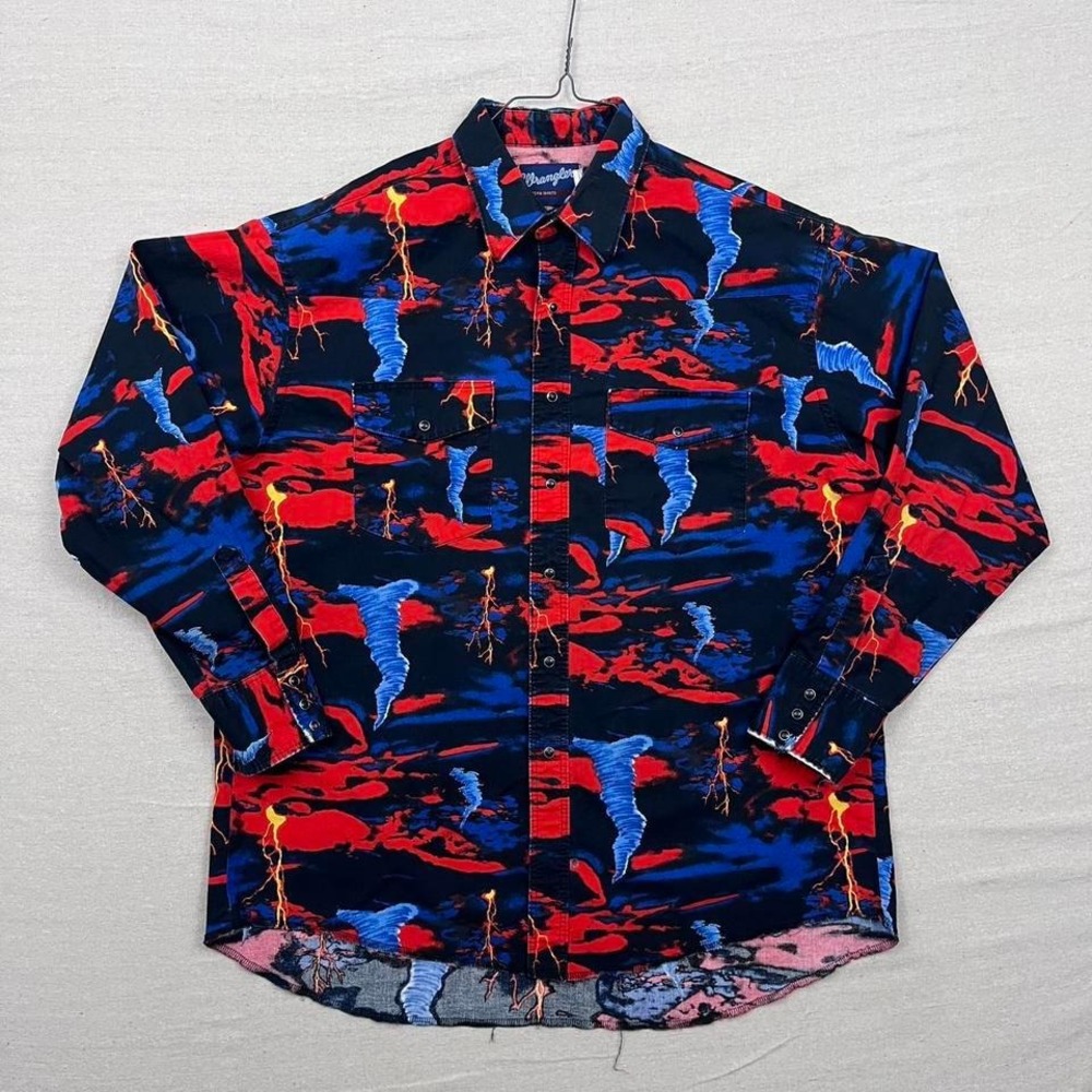 Vintage 90s Wrangler‎ Tornadoes and Lightning Patterned Pearl Snap Button Down